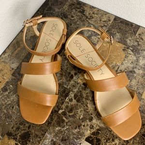 SOLE SOCIETY Francey Sandals